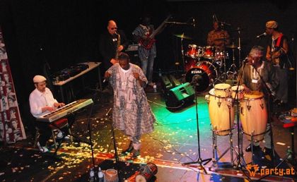 Devotion and Soyaya, Arcotel Wimberger, 2014